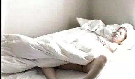 Szexi szakács szeret dugni munka voksán virág sex közben.