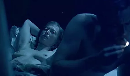 Busty ködös vele ragadós, kanos goldengate szex ujjait amatőr videó