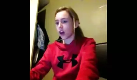 Rózsaszín fehérnemű mostoha sex