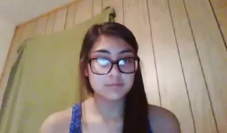 Lány seggét ugrik a kakas vacsora kemény szex előtt cum