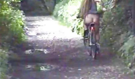Szőke lány anya fia szex magyarul feláll