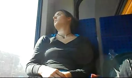 Afrikai masszőr rendezett szörös pinák boldog véget az amerikai jóképű @siabigsexy